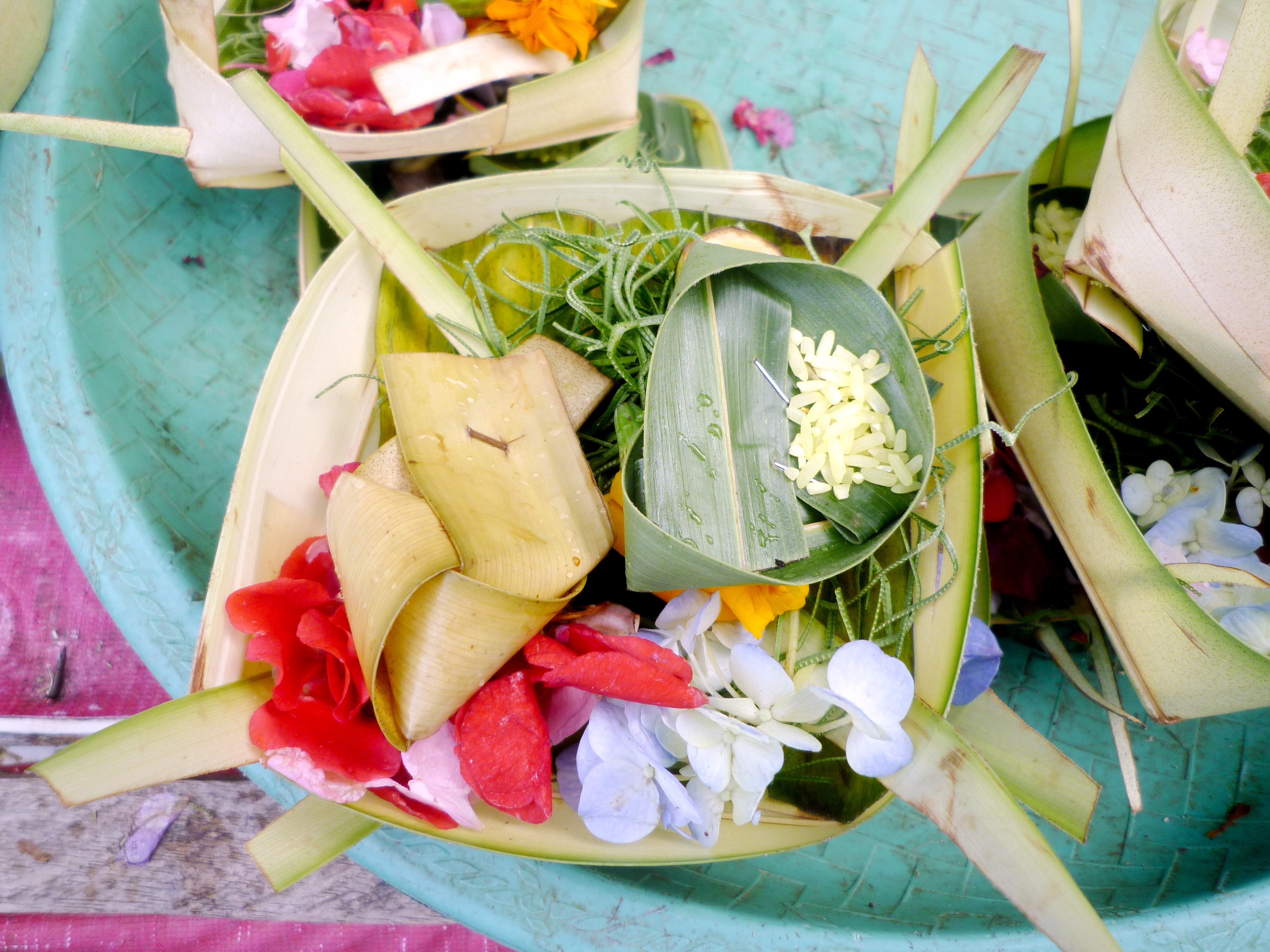 Canang Sari, the omnipresent Bali offerings